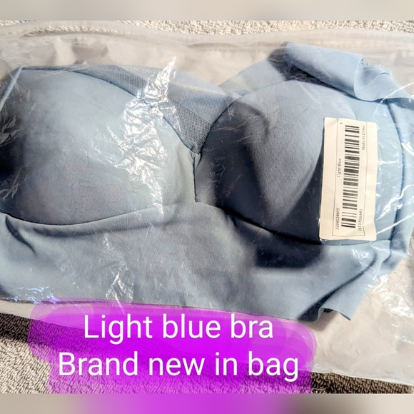 Size Small BNWT, light blue pullover, wide strap style bra - Picture 3 of 11